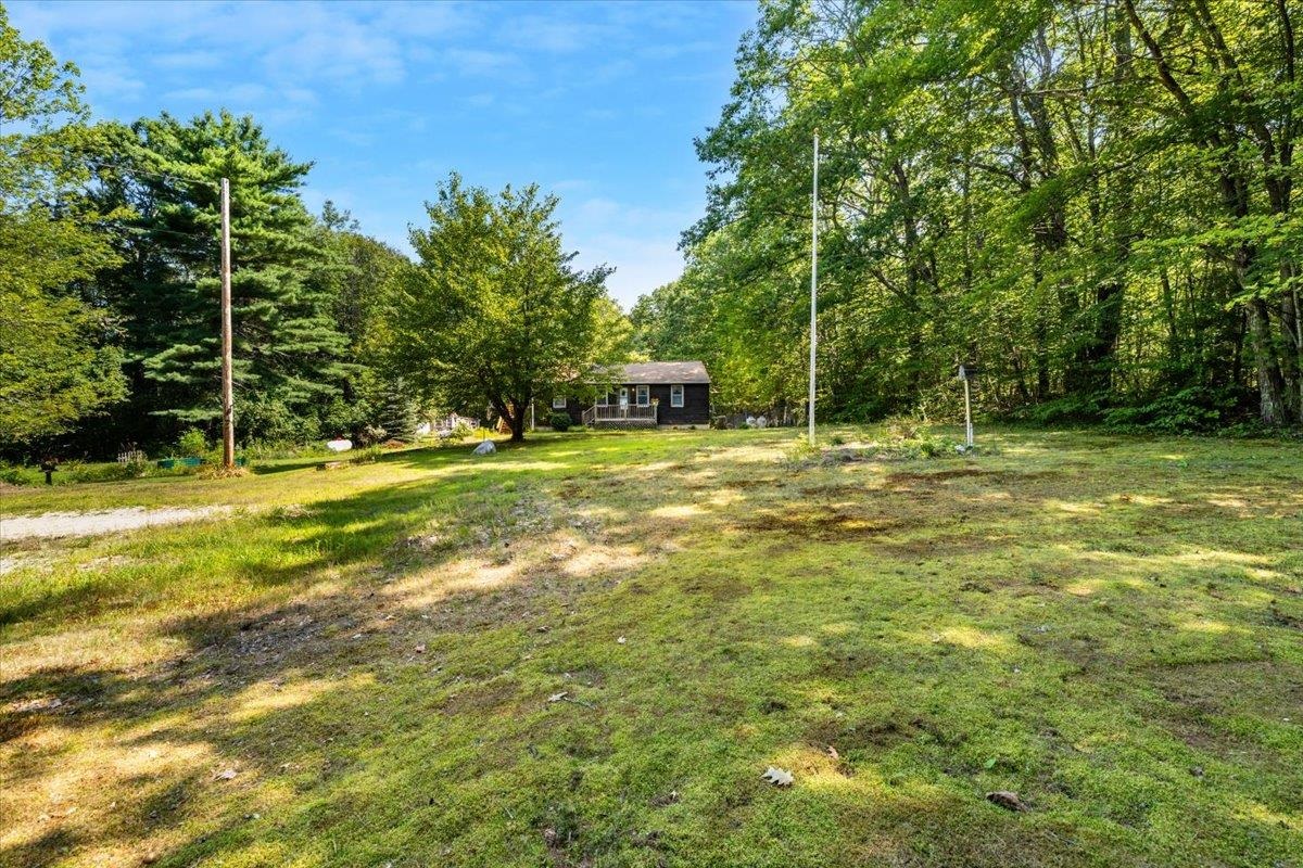345 North Road Deerfield, NH 03037 - Photo 32 of 36
