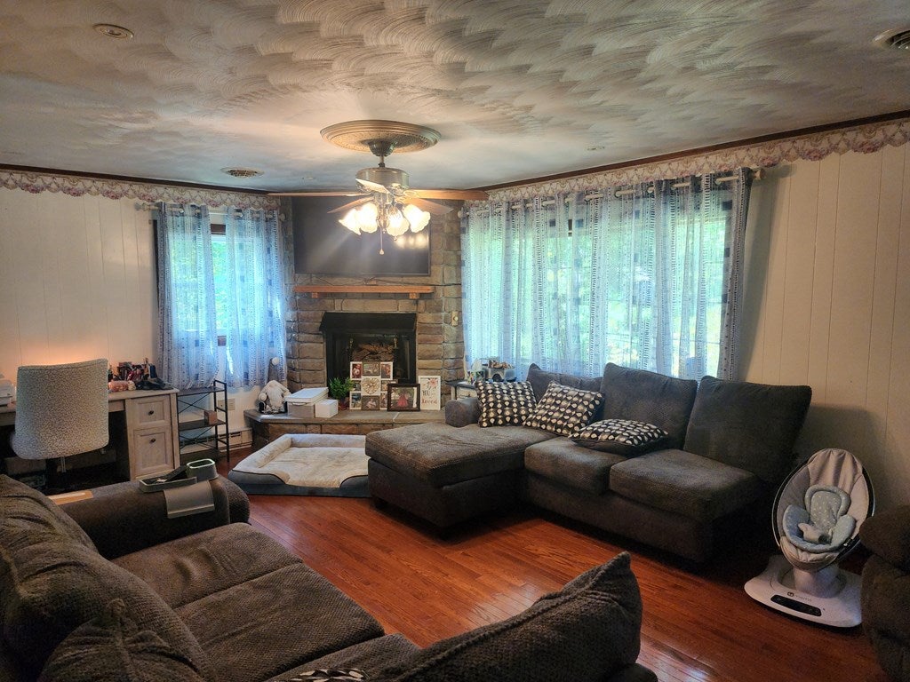 6685 Loop Road Huntingdon, PA 16652 - Photo 8 of 32 Gallery Image 8