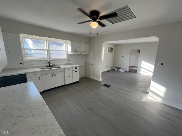 $89,900 | 1509 Liberty Avenue, Terre Haute, IN 47807