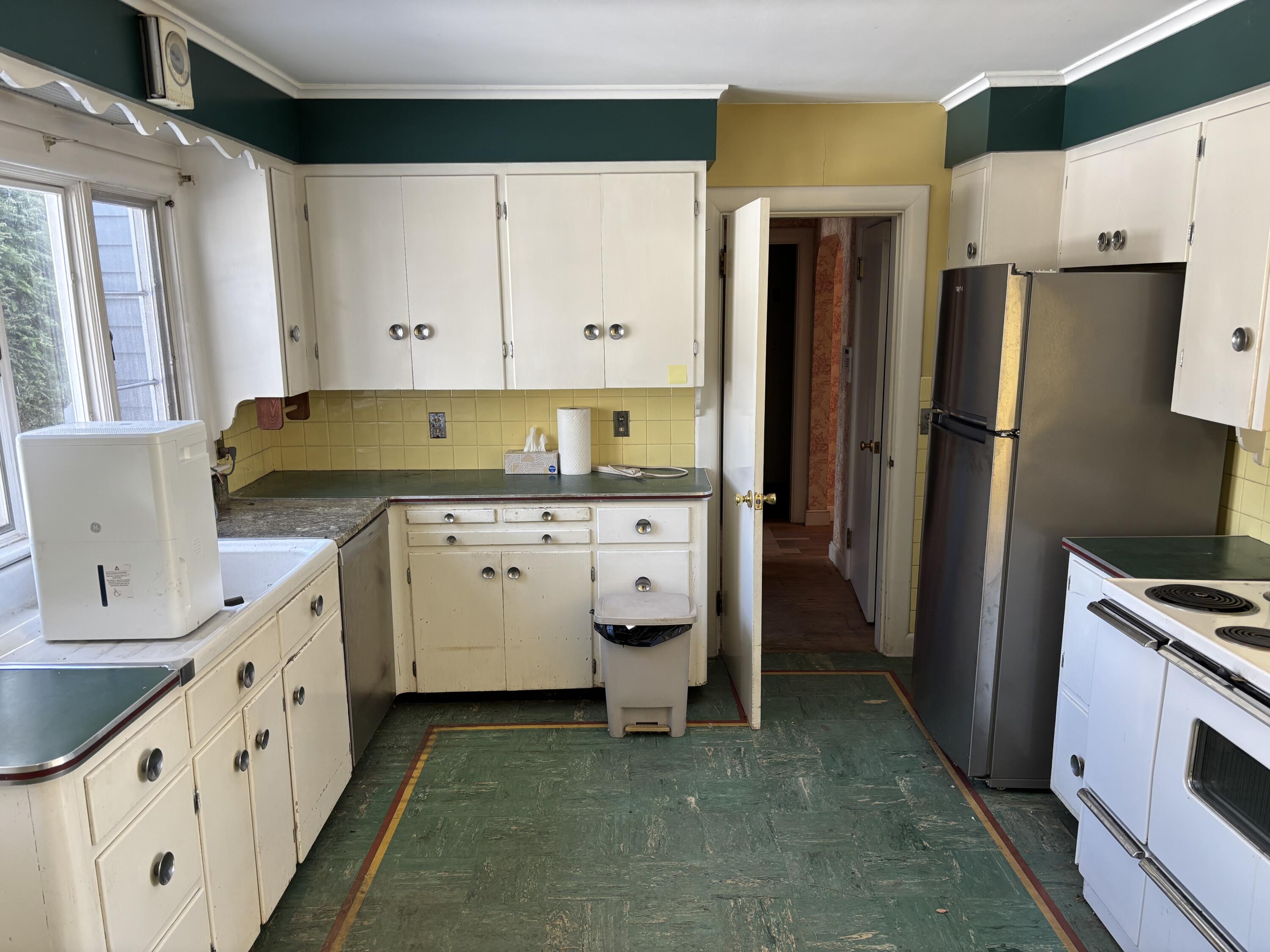 280 Alfred Street Biddeford, ME 04005 - Photo 11 of 59 IMG_4748