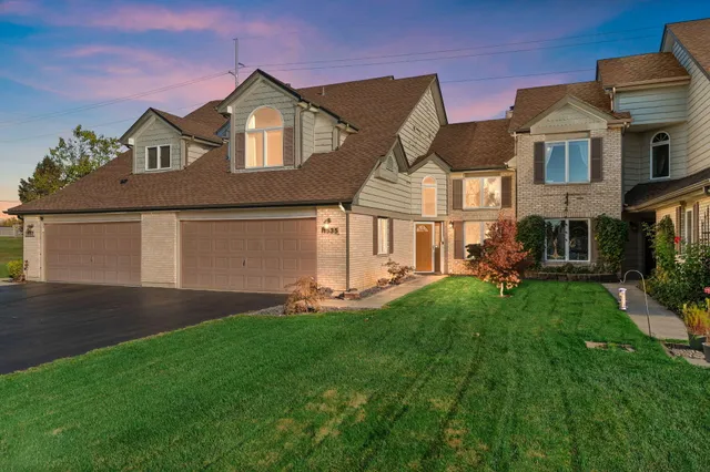 $259,750 | 1535 West 93rd Court, Crown Point, IN 46307