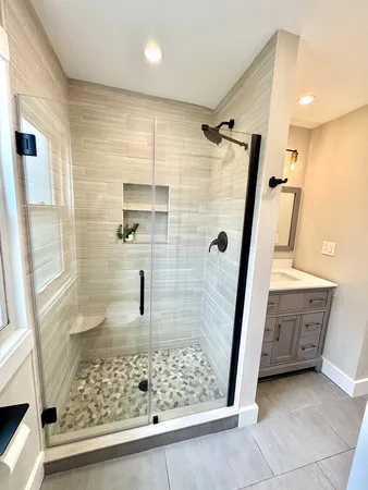 $500,000 | 218 North Eastwood Avenue, Mount Prospect, IL 60056