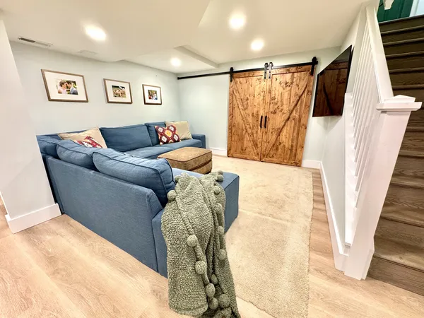 $500,000 | 218 North Eastwood Avenue, Mount Prospect, IL 60056