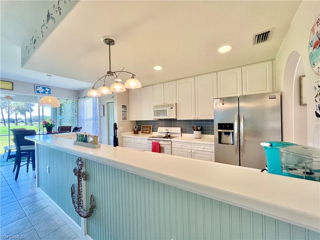 1945 Crestview Way, Unit 165 Naples, FL 34119 - Photo 10 of 45