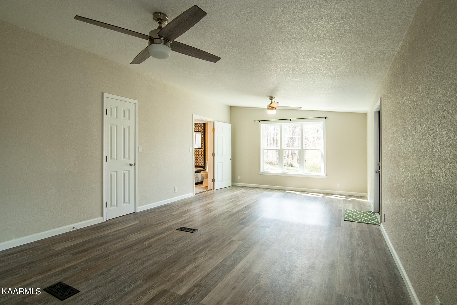 256 Turnpike Road Madisonville, TN 37354 - Photo 6 of 30 256TurnpikeRd_28763_6