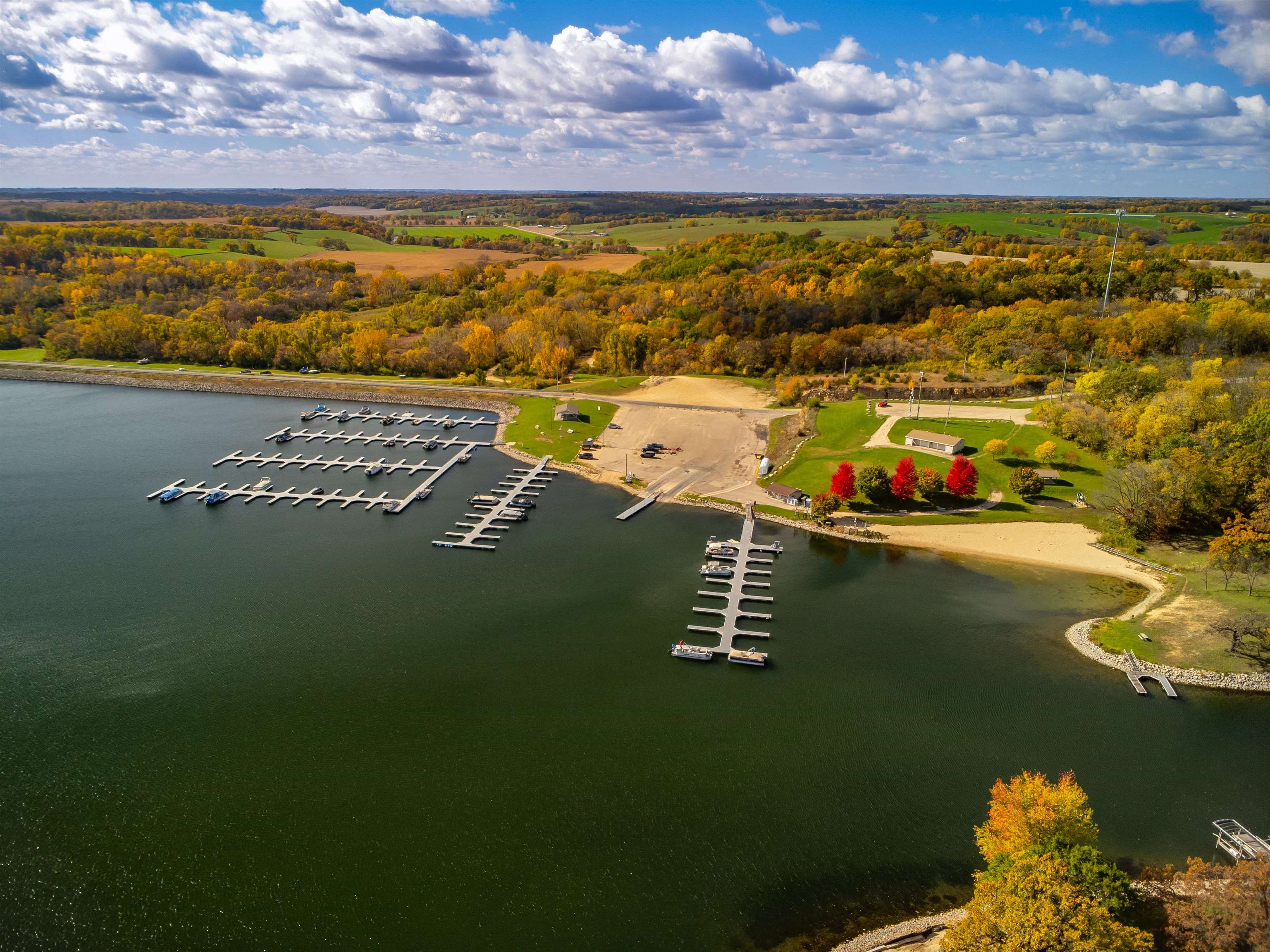 27-65 Ridgeview Drive Lake Carroll, IL 61046 - Photo 7 of 9 a view of an ocean