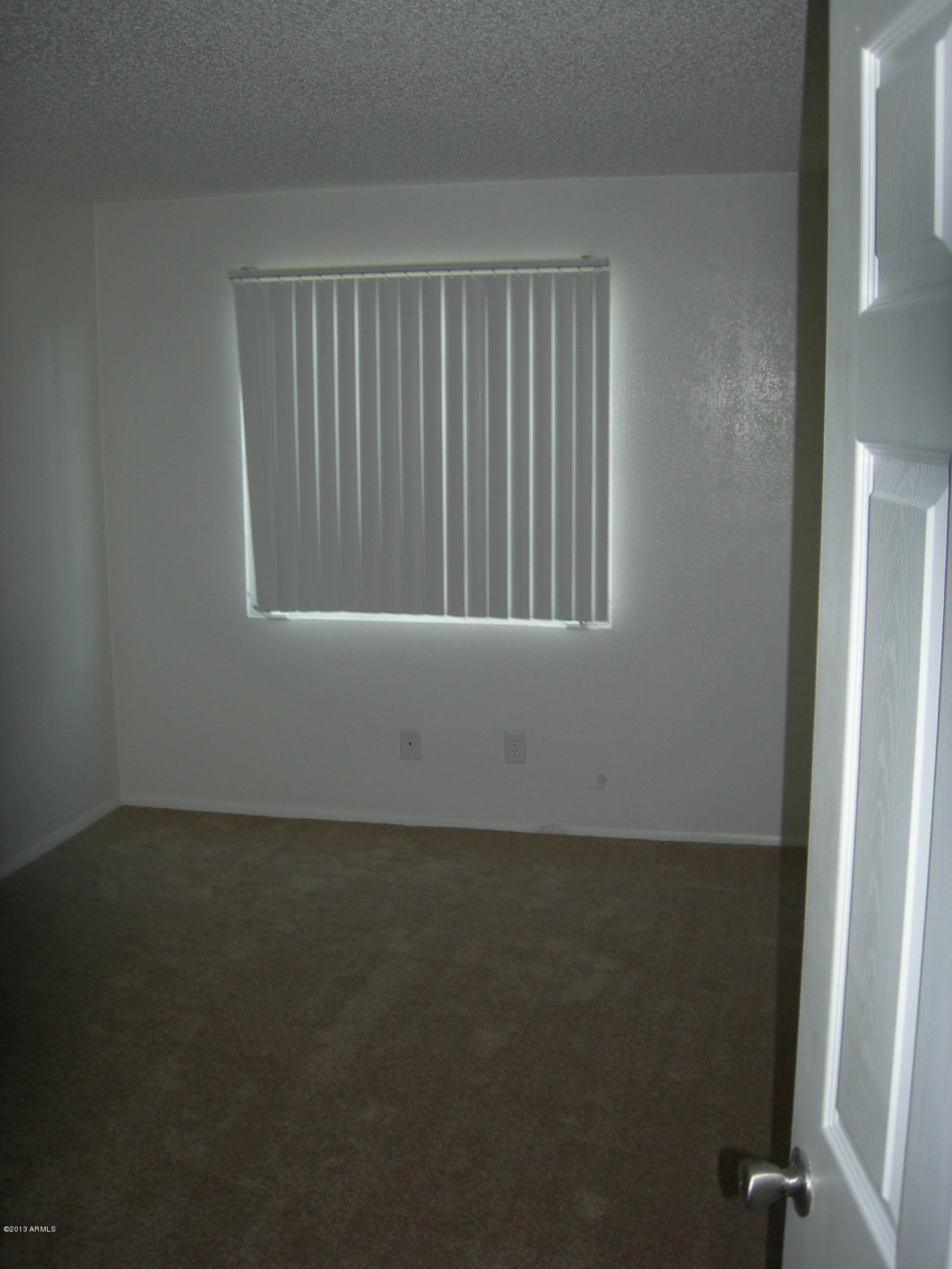 2697 West Ocotillo Road Phoenix, AZ 85017 - Photo 3 of 9 Interior