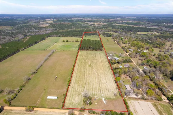 $404,610 | 1 Hubert Johns Road, Jesup, GA 31545