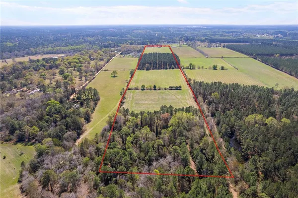 $404,610 | 1 Hubert Johns Road, Jesup, GA 31545
