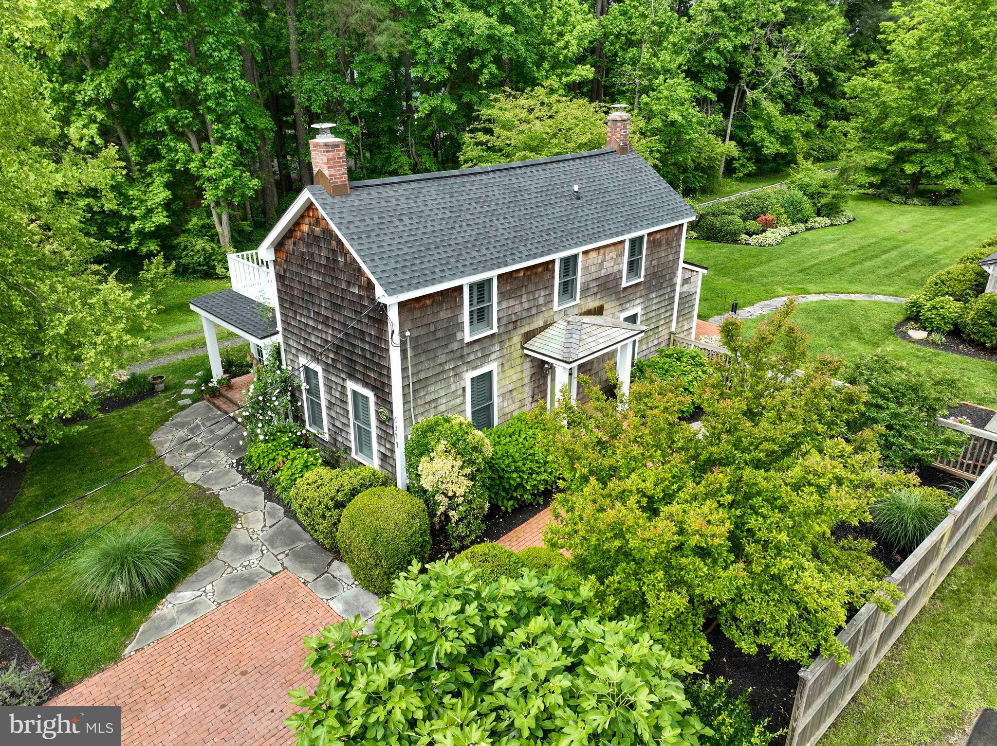 6344 Middle Point Road Neavitt, MD 21652 - Photo 2 of 25 The house is charming!!!!