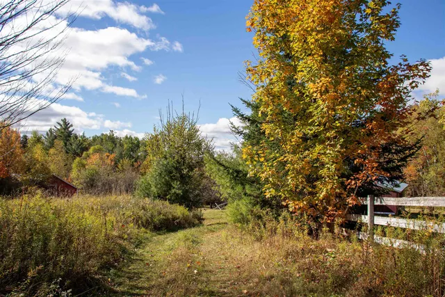 $649,000 | 91 Venheim Road, Lunenburg, VT 05906