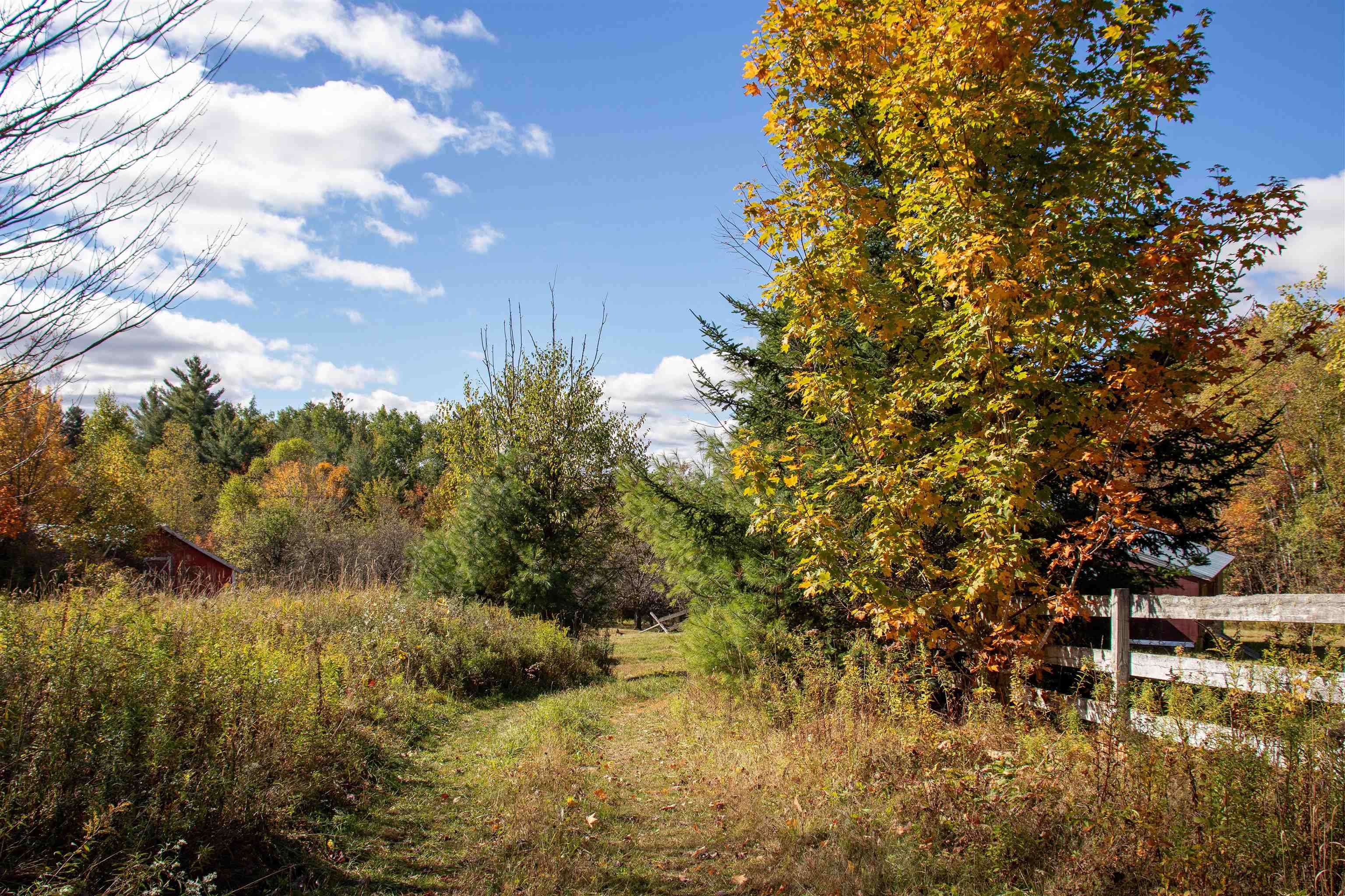 91 Venheim Road Lunenburg, VT 05906 - Photo 13 of 60