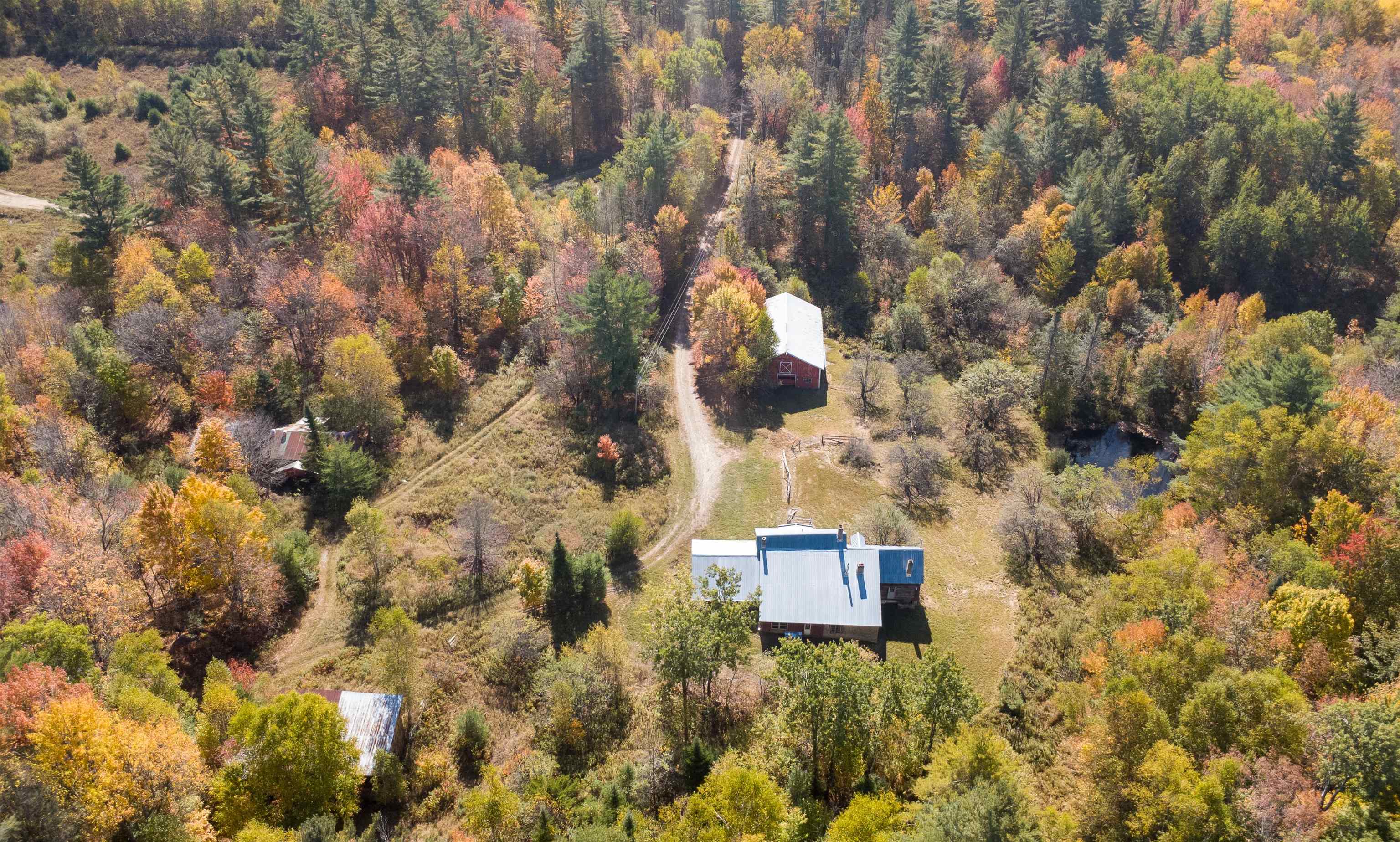 91 Venheim Road Lunenburg, VT 05906 - Photo 15 of 60