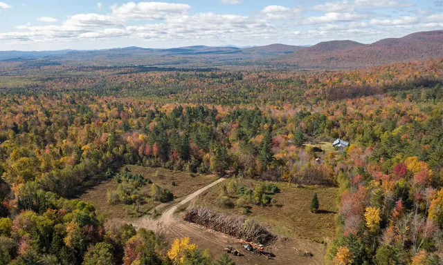 $649,000 | 91 Venheim Road, Lunenburg, VT 05906