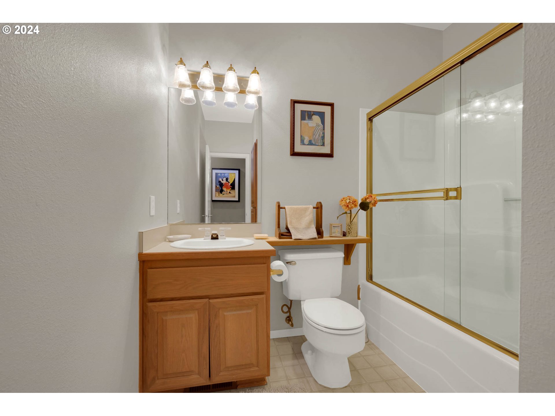 1281 Spyglass Drive Eugene, OR 97401 - Photo 28 of 37 a bathroom with a toilet sink and shower