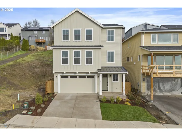 $799,900 | 12171 Southwest Autumn View Street, Tigard, OR 97224