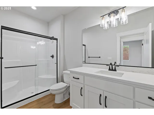 $799,900 | 12171 Southwest Autumn View Street, Tigard, OR 97224