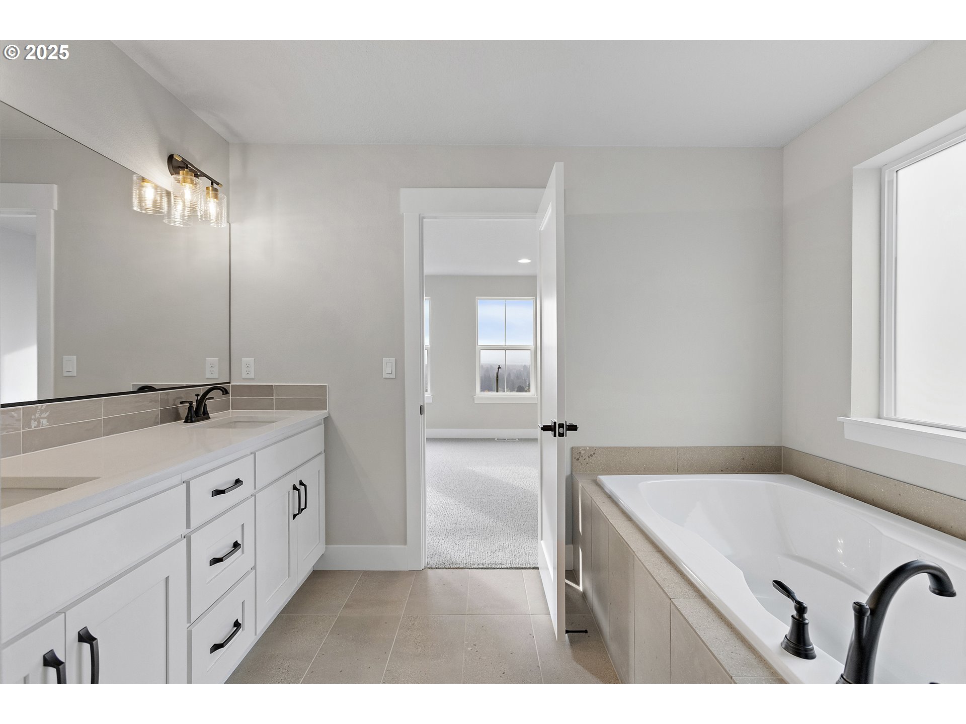 12171 Southwest Autumn View Street Tigard, OR 97224 - Photo 30 of 41