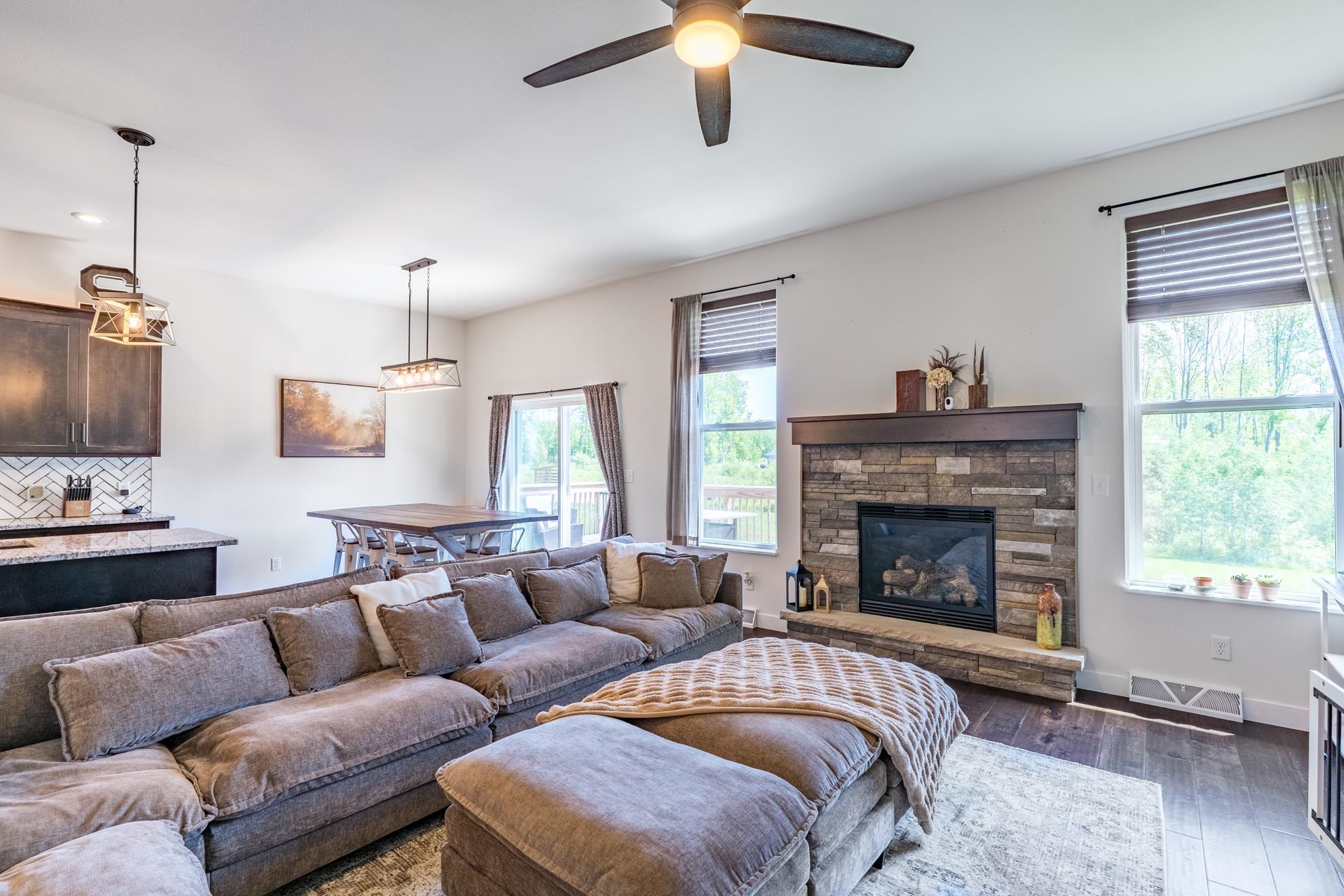 411 Wood Street Rothschild, WI 54474 - Photo 5 of 57