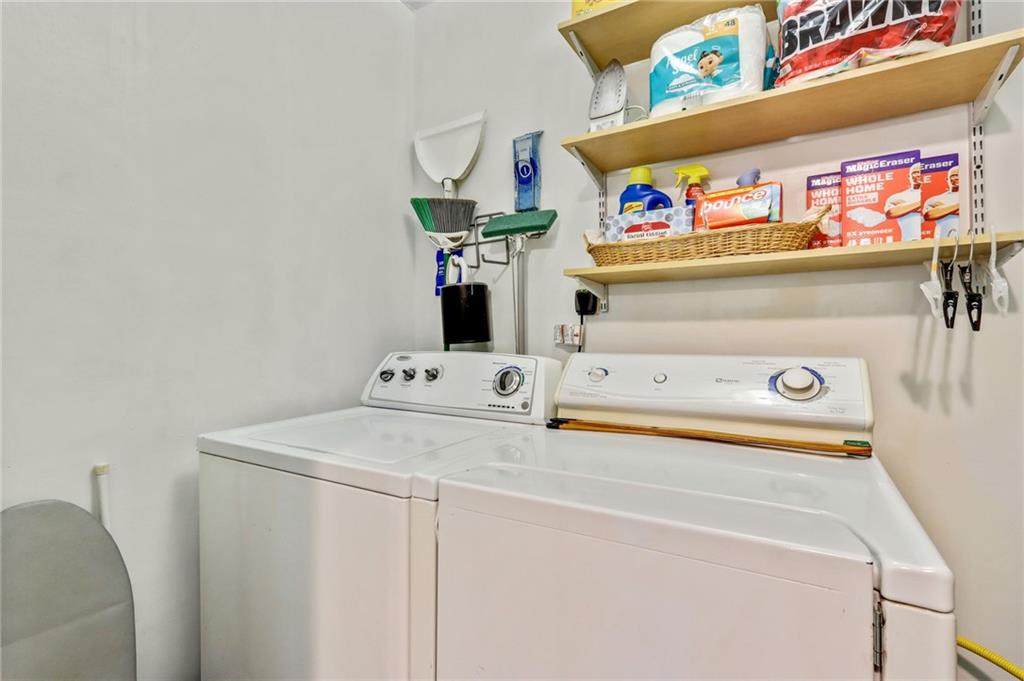 4339 Rex Road Rex, GA 30273 - Photo 6 of 23 a utility room with dryer and washer