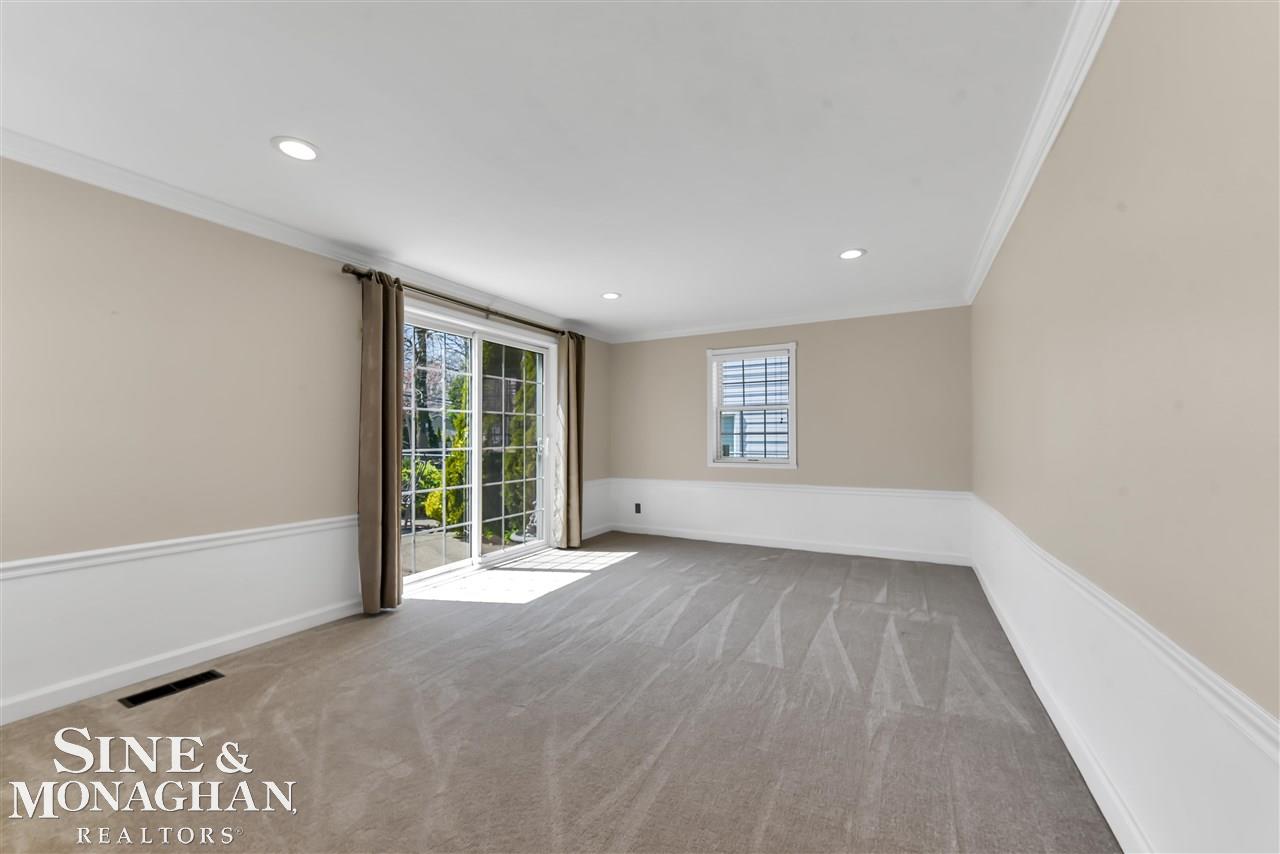 1713 Broadstone Road Grosse Pointe Woods, MI 48236 - Photo 26 of 41