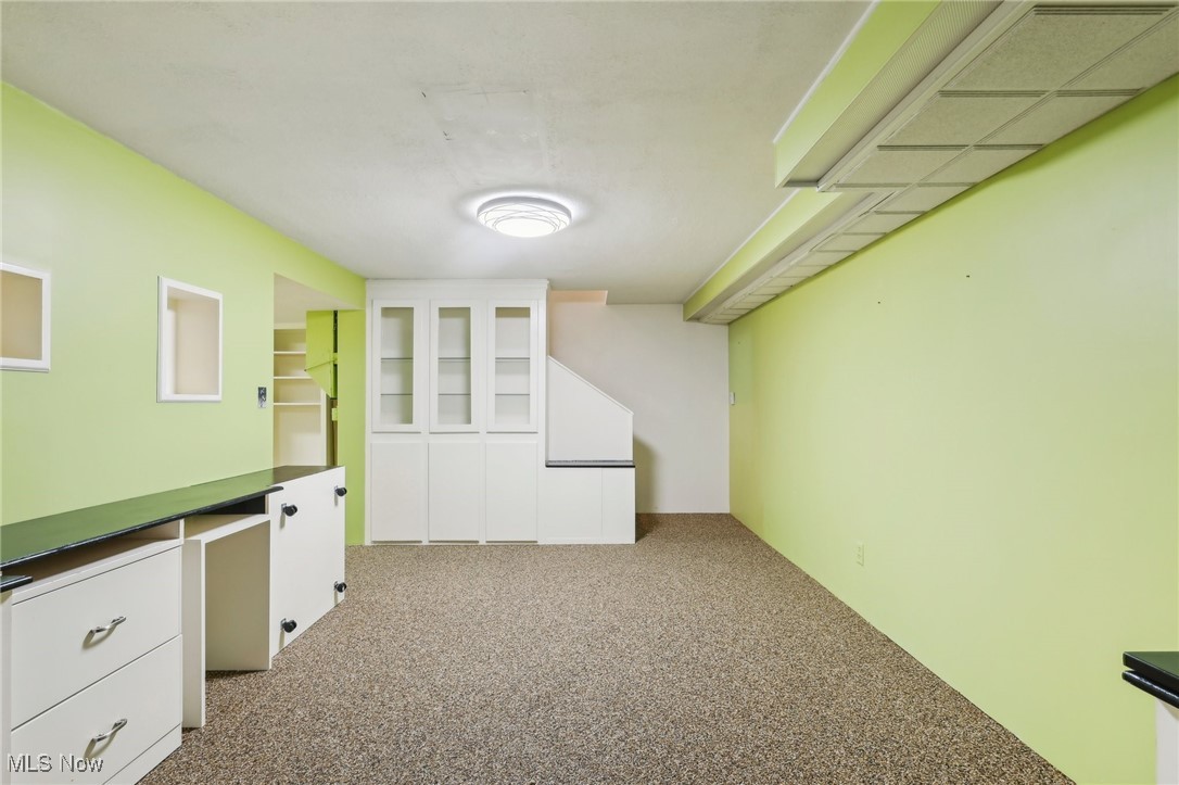 1311 Clearview Road Cleveland, OH 44124 - Photo 37 of 45