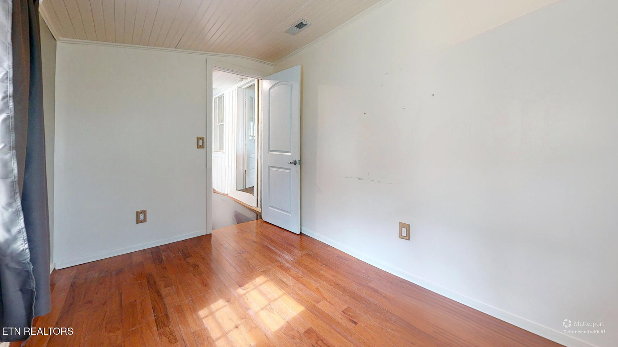301 Gage Road Philadelphia, TN 37846 - Photo 20 of 33 Office/nursery