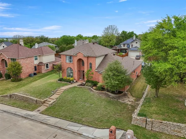 $525,000 | 1790 Lake Breeze Drive, Rockwall, TX 75087