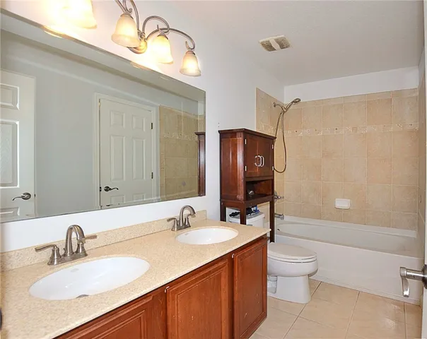 $259,900 | 1644 Pointe West Way, Vero Beach, FL 32966