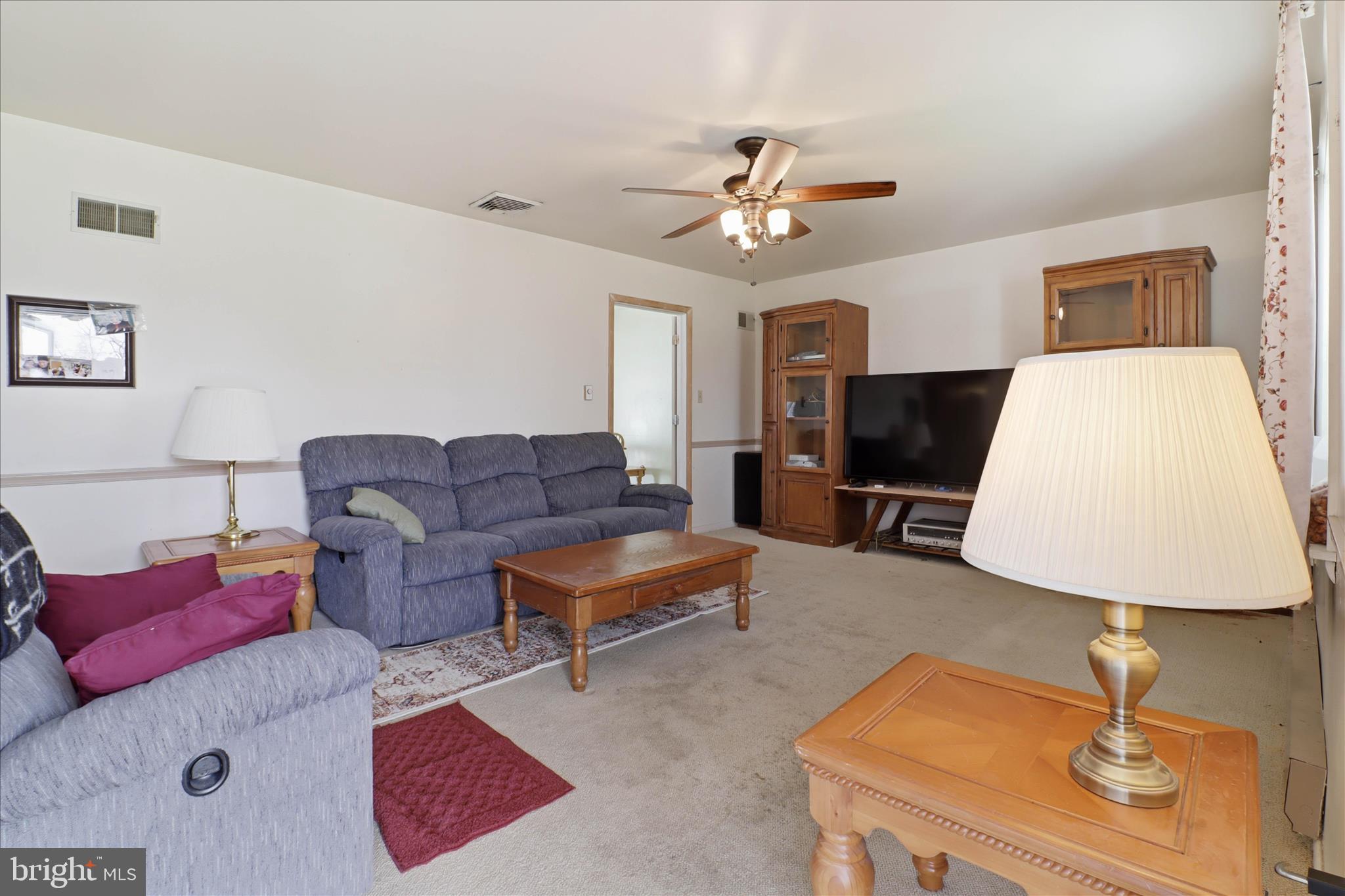 497 Crosswinds Drive Lititz, PA 17543 - Photo 4 of 37