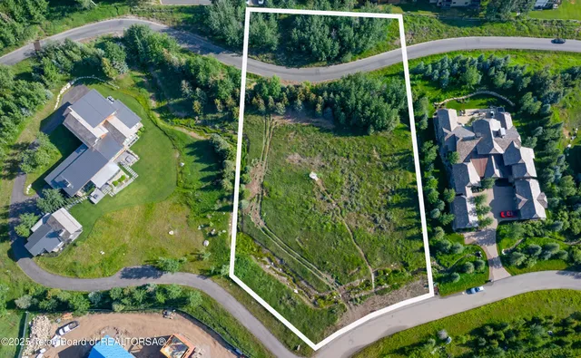 $13,500,000 | 3615 Coyote Creek Road, Teton Village, WY 83025