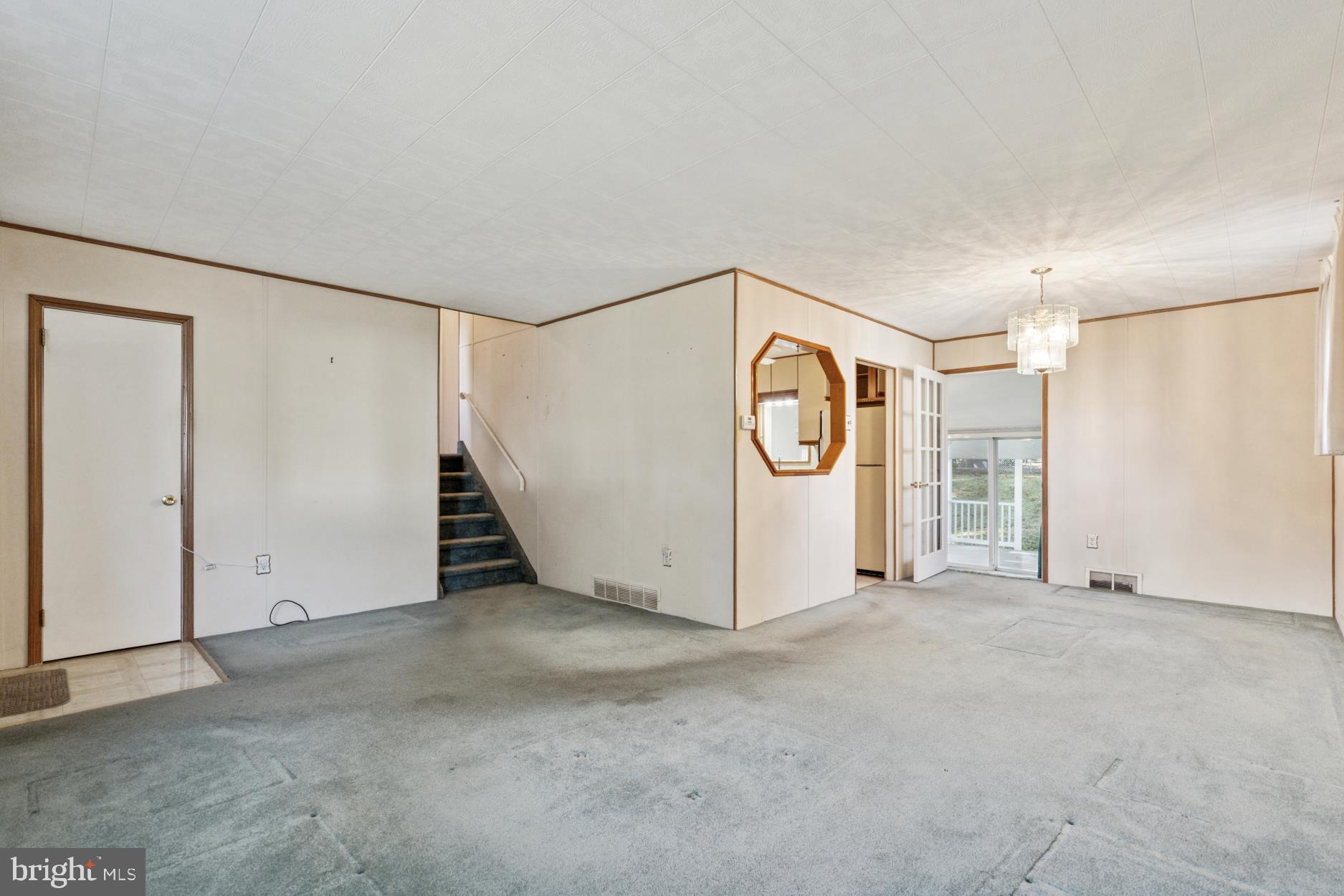 1240 June Road Warminster, PA 18974 - Photo 4 of 25 Gallery Image 4