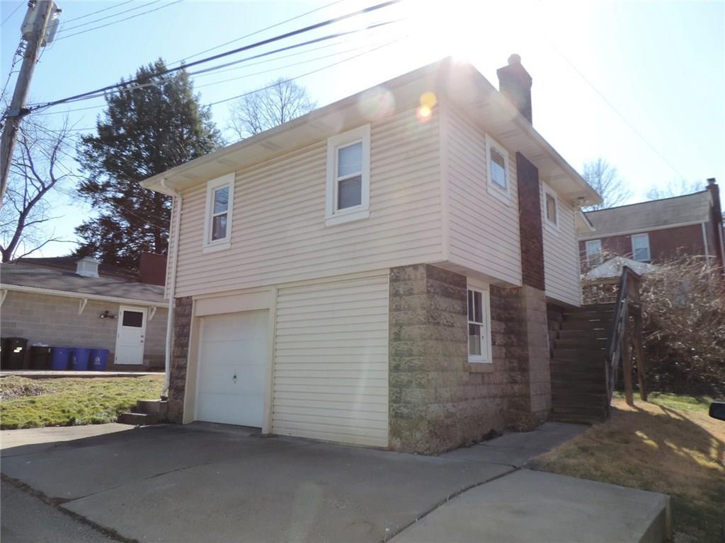 1439 Ridge Avenue Coraopolis, PA 15108 - Photo 18 of 25 Gallery Image 18