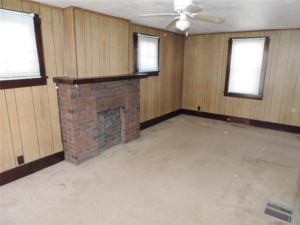 1439 Ridge Avenue Coraopolis, PA 15108 - Photo 21 of 25 Gallery Image 21