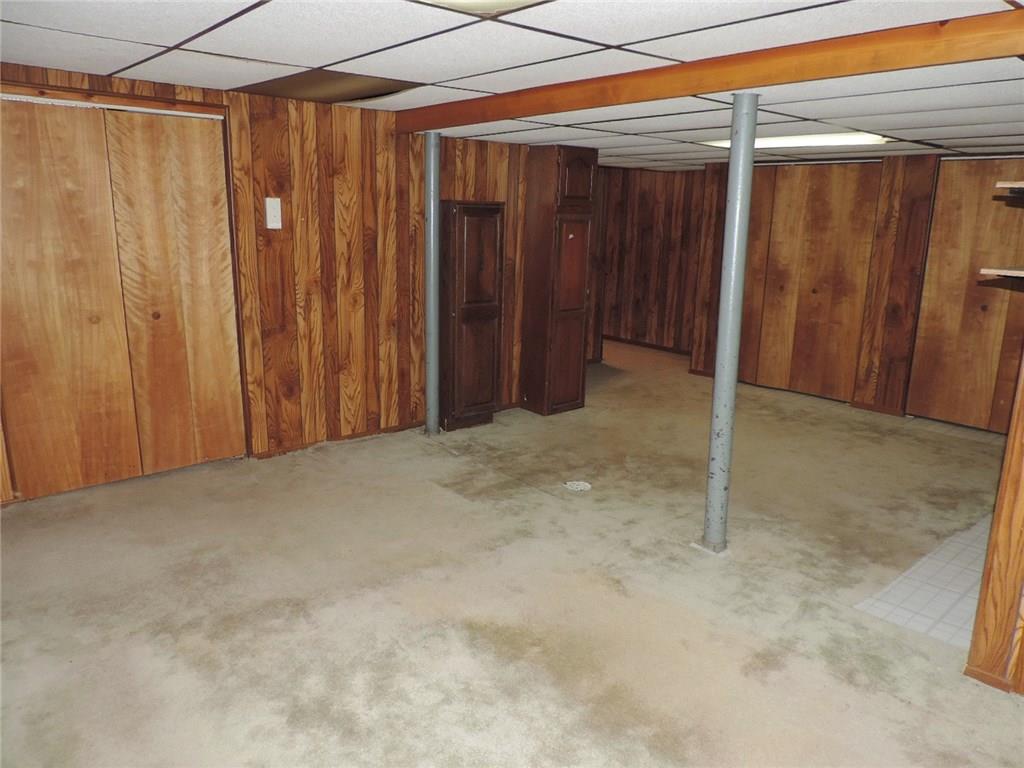 1439 Ridge Avenue Coraopolis, PA 15108 - Photo 7 of 25 Gallery Image 7
