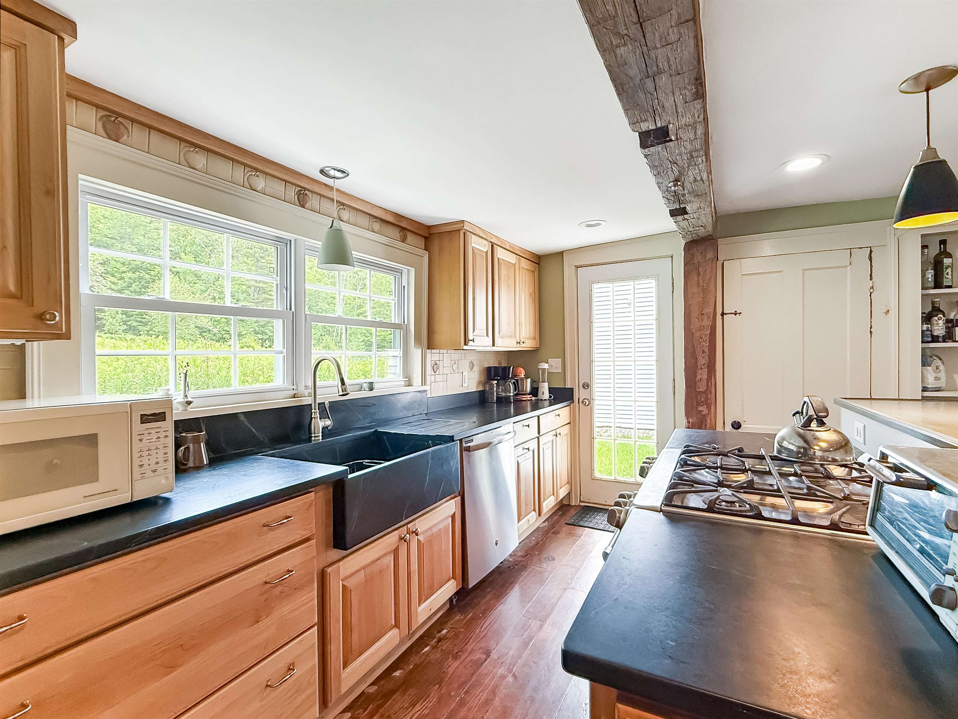 596 4 Chimneys Road Grafton, VT 05146 - Photo 6 of 50