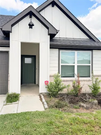 $2,250 | 1618 Fleetwood Crossing, Fresno, TX 77545