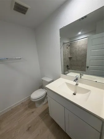 $2,250 | 1618 Fleetwood Crossing, Fresno, TX 77545