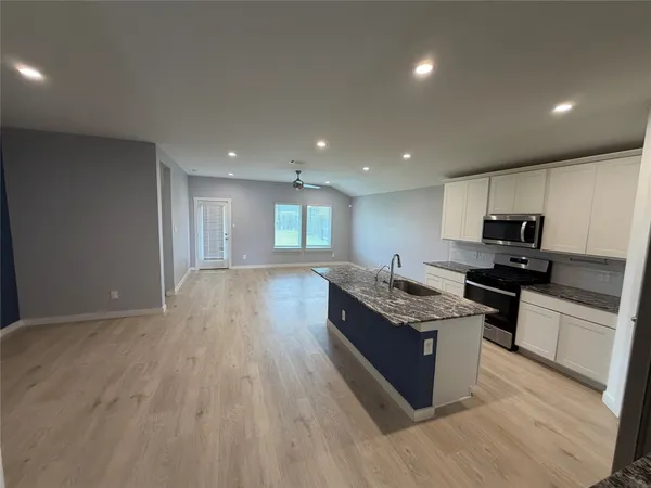 $2,250 | 1618 Fleetwood Crossing, Fresno, TX 77545