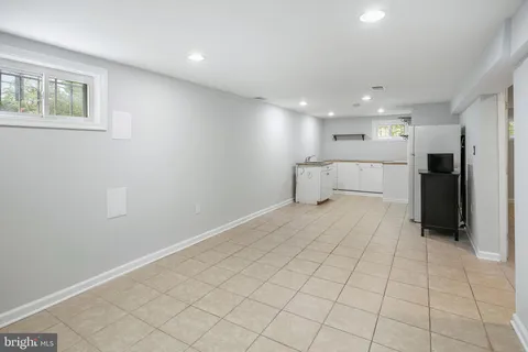 $375,000 | 614 Larchmont Avenue, Capitol Heights, MD 20743