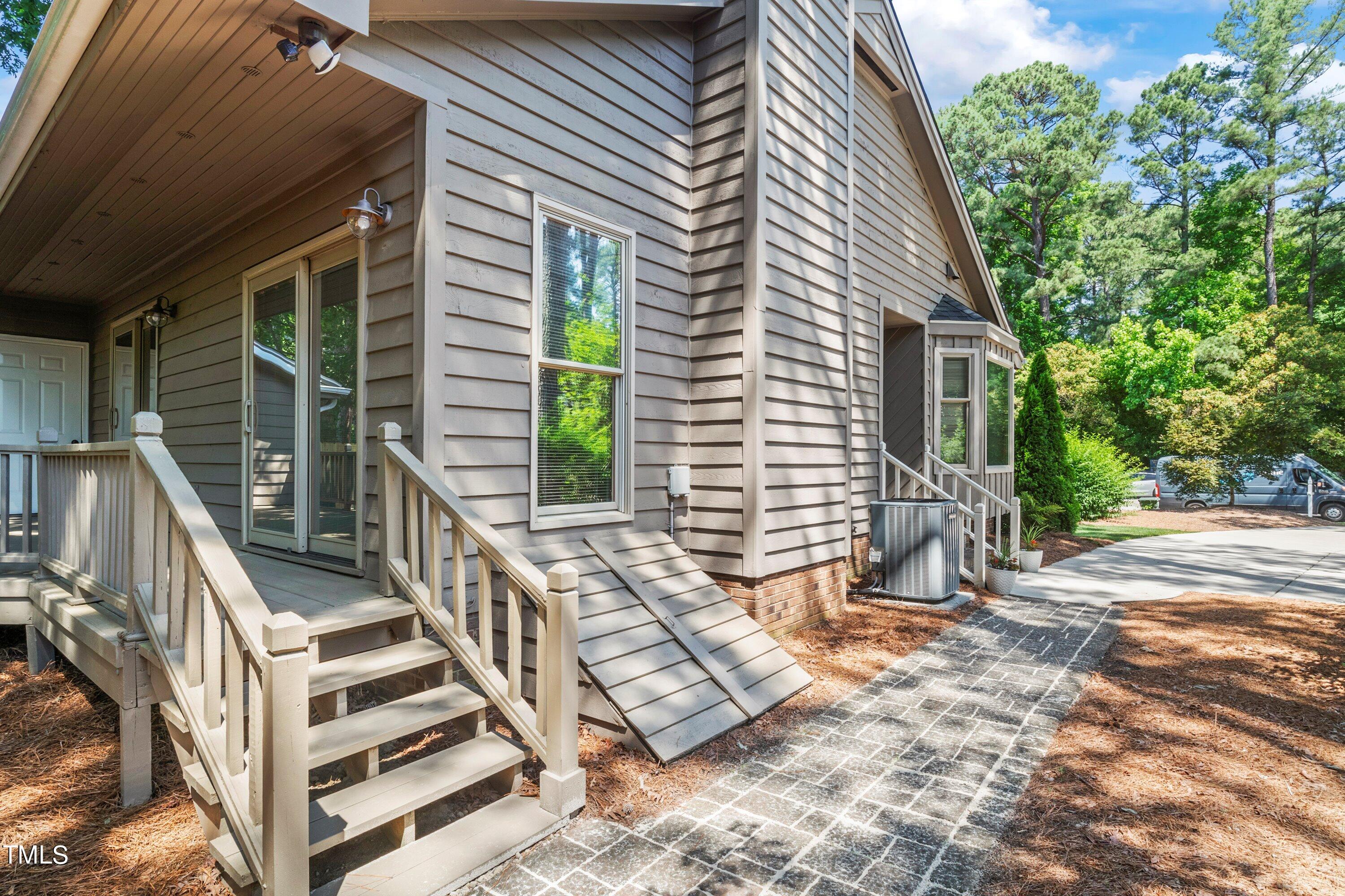 2605 Sawmill Road Raleigh, NC 27613 - Photo 21 of 23 02-202405282605 Sawmill Rd_0023
