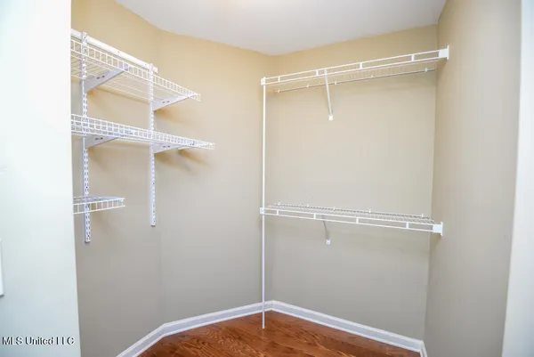 $285,000 | 8710 Parkview Oaks Circle, Olive Branch, MS 38654