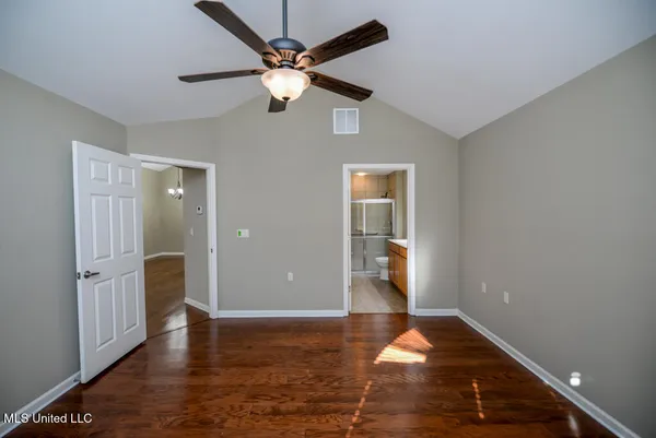 $285,000 | 8710 Parkview Oaks Circle, Olive Branch, MS 38654