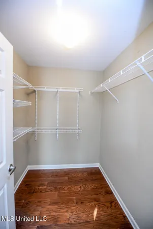 $285,000 | 8710 Parkview Oaks Circle, Olive Branch, MS 38654