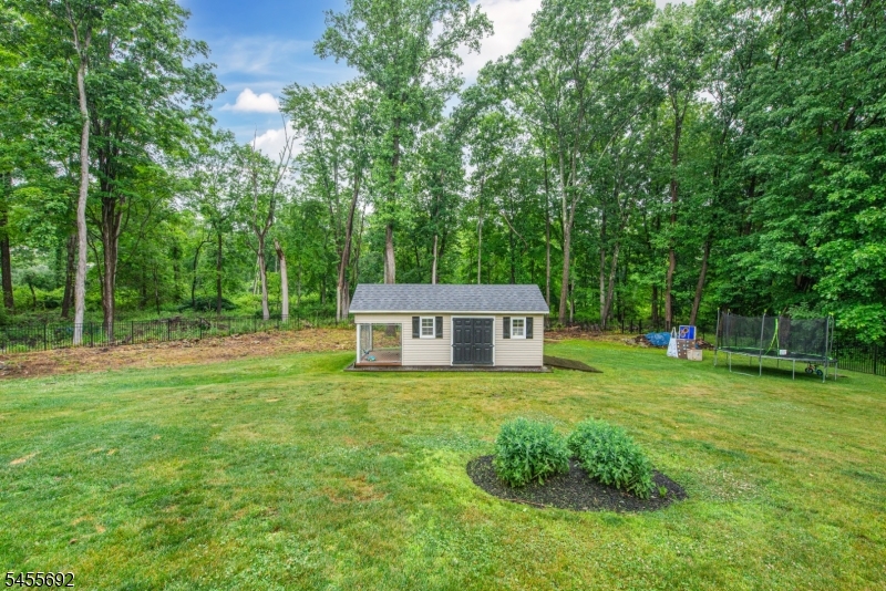 18 Stoneybrook Road Long Valley, NJ 07853 - Photo 48 of 50 Gallery Image 48