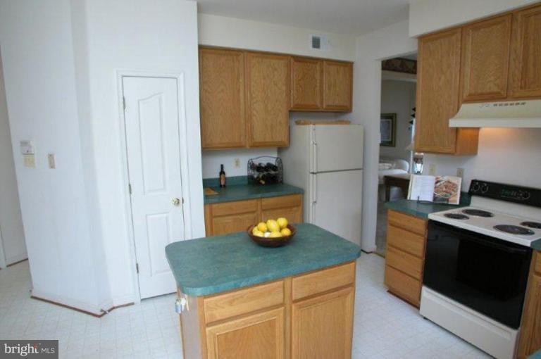 3032 Old Channel Road Laurel, MD 20724 - Photo 8 of 28 Kitchen #3