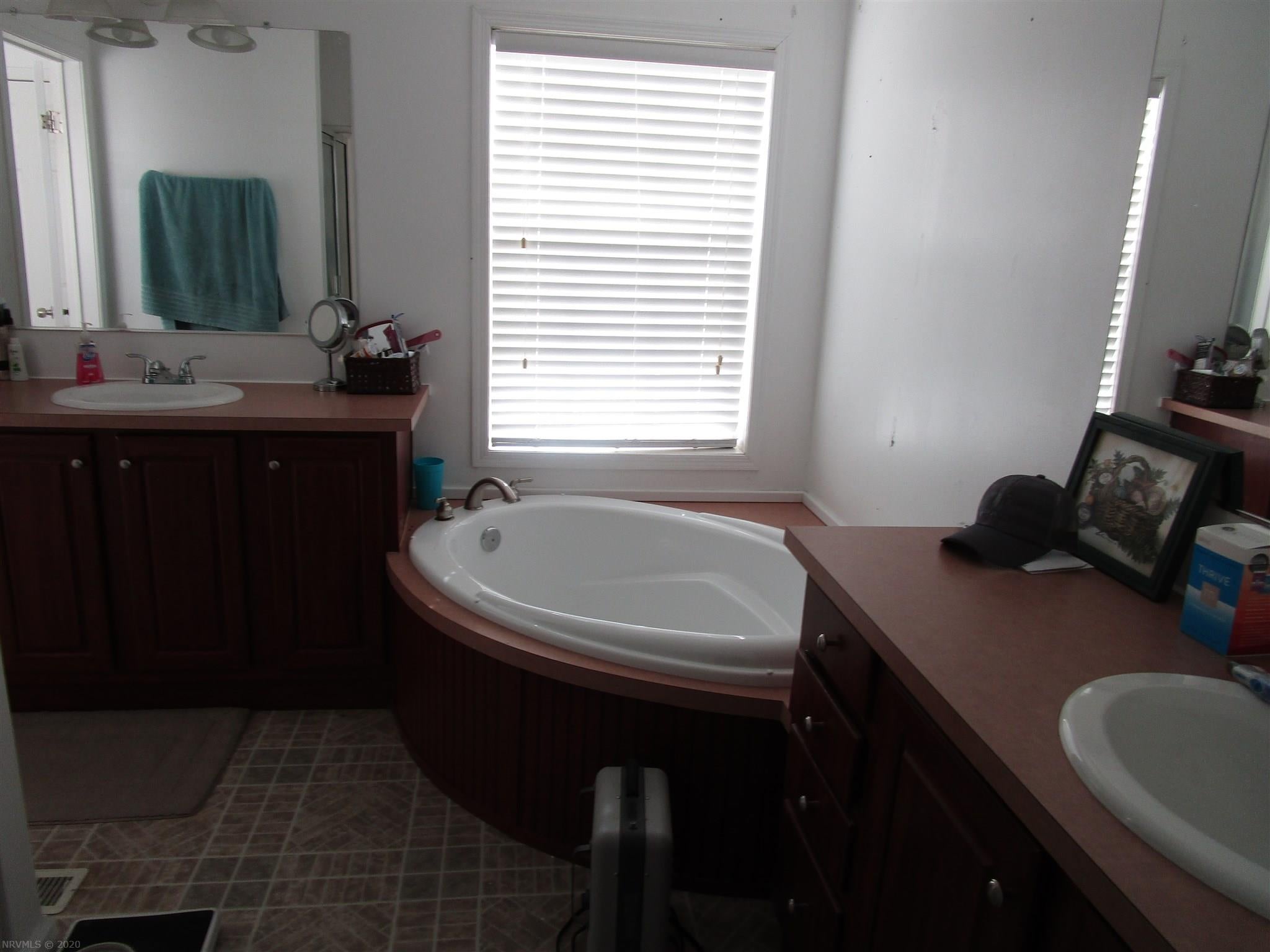 3990 Sunflower Road Pilot, VA 24138 - Photo 25 of 45 Gallery Image 25
