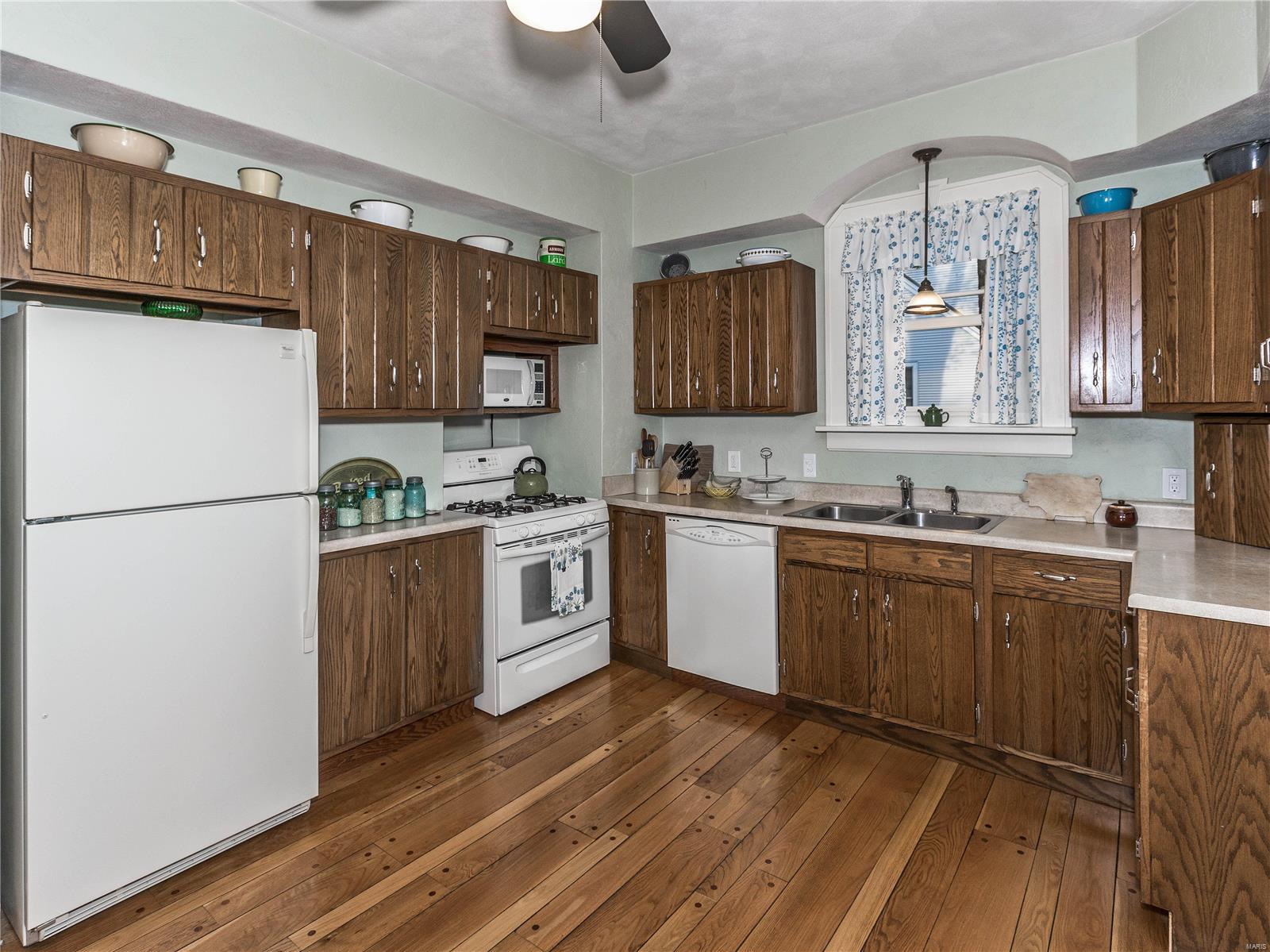 211 Sumner Boulevard Collinsville, IL 62234 - Photo 19 of 56