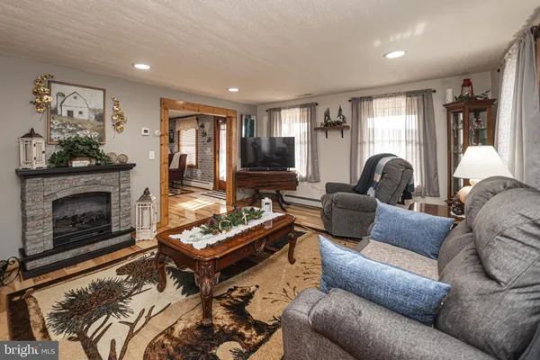 $650,000 | 202 North North Street, Accident, MD 21520