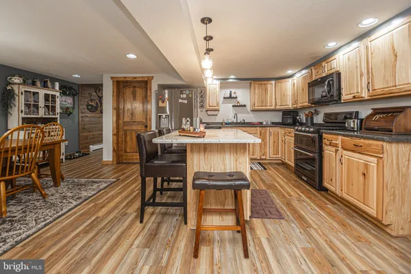 $650,000 | 202 North North Street, Accident, MD 21520